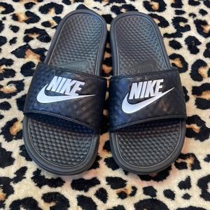 Nike slides